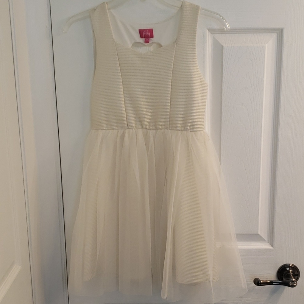 Pinky Girls Tulle Dress / Heart Cutout Back